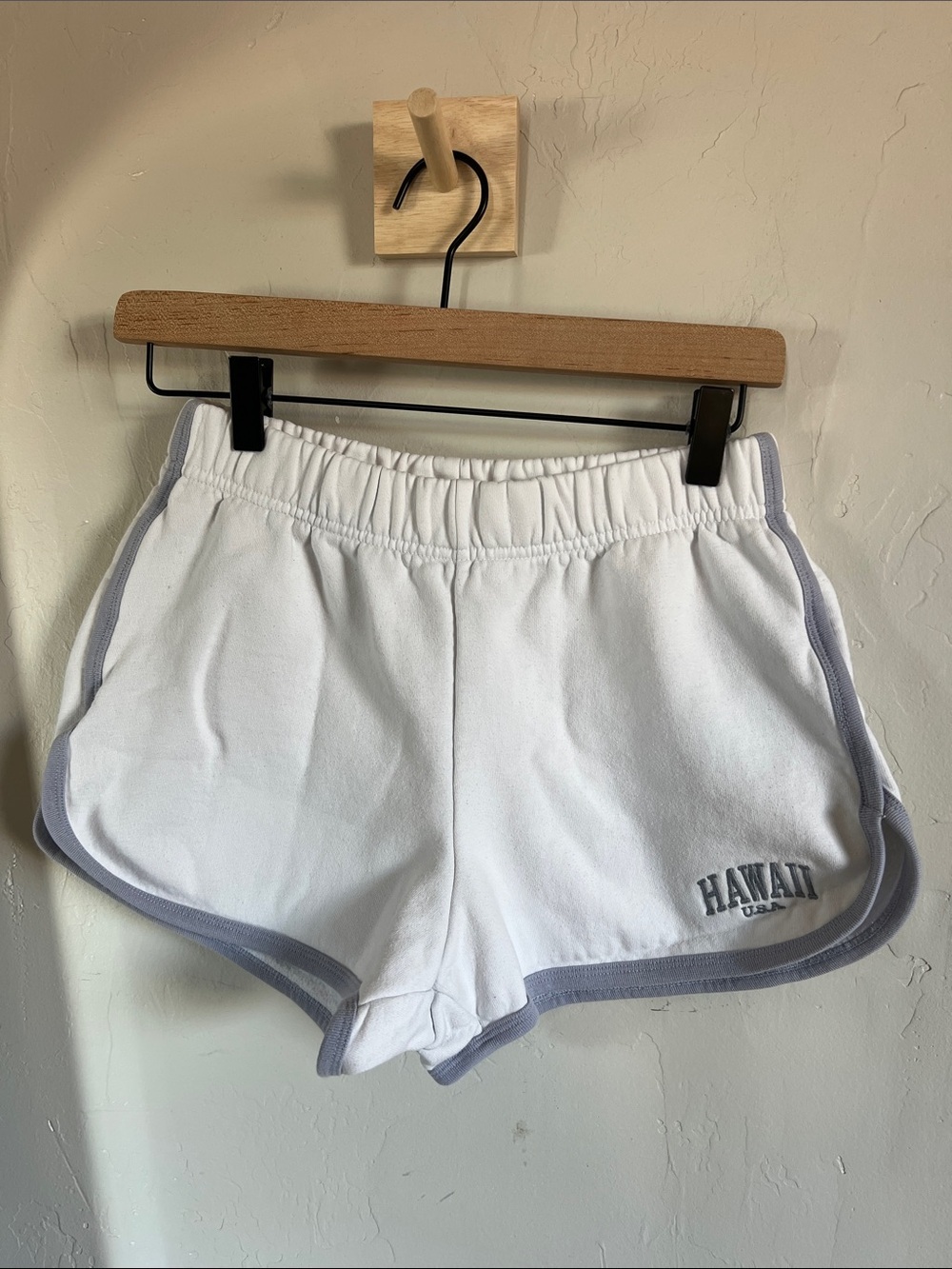 Brandy Melville White Athletic Shorts with lavender/ pastel purple trim